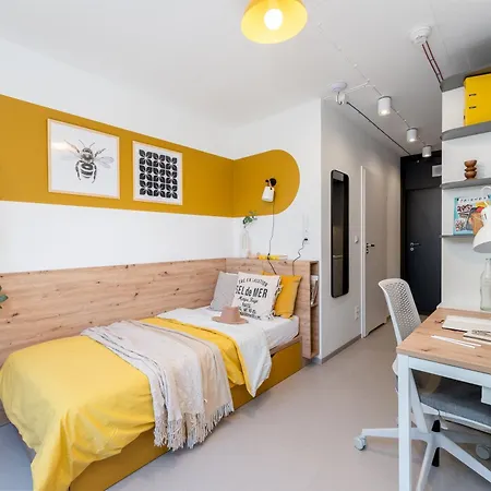 Prime Cracow By Bookinghost Hotel apartamentowy 3*